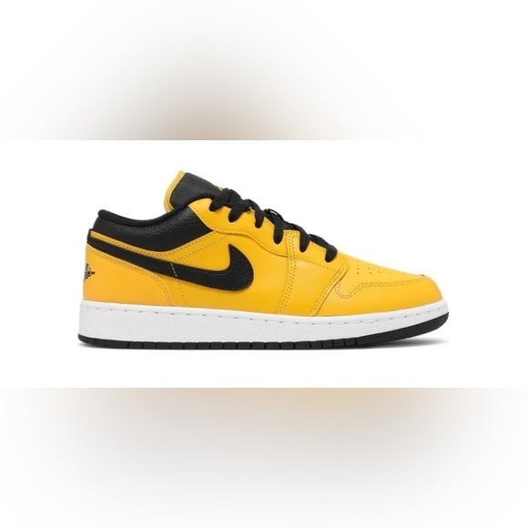 NEW Nike Air Jordan Gold and Black Sneakers size 5.5 Youth - Picture 2 of 5